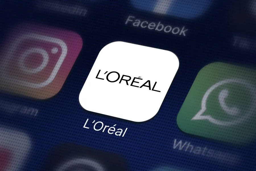 The Loreal app on a phone.